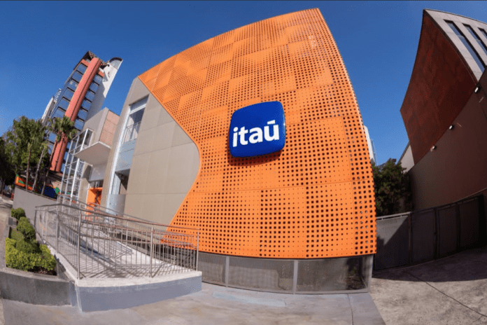 Itaú lanza campaña “Avanzamos por tu seguridad” para prevenir fraudes en Colombia