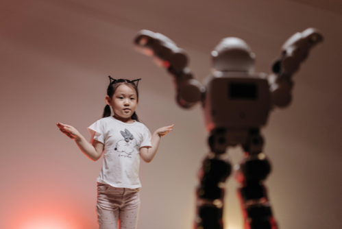 Seis de cada diez empresas en Colombia ya usan inteligencia artificial, según nuevo estudio